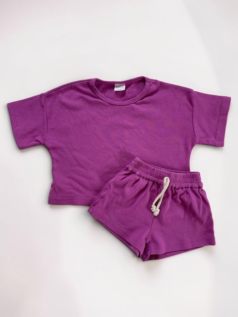 LITTLE ONE SHOP EUC Orchard Purple Boxy Elastic Shorts Comfy Set